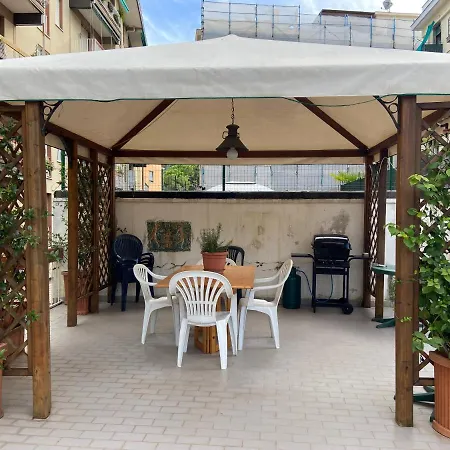 Sunny With Big Terrace Рапалло